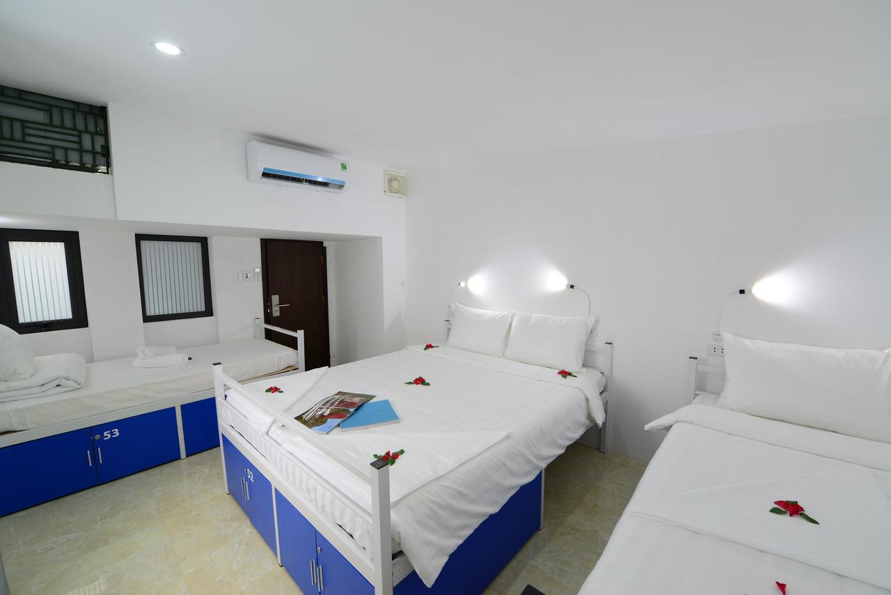 Pillow Backpacker Hostel (Adults Only) Hanoi Exterior foto